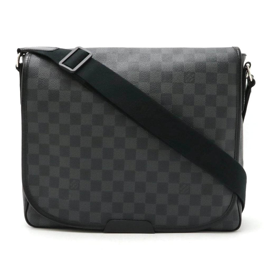 LOUIS VUITTON Damier Graphite Black Daniel Bag Messenger Crossbody